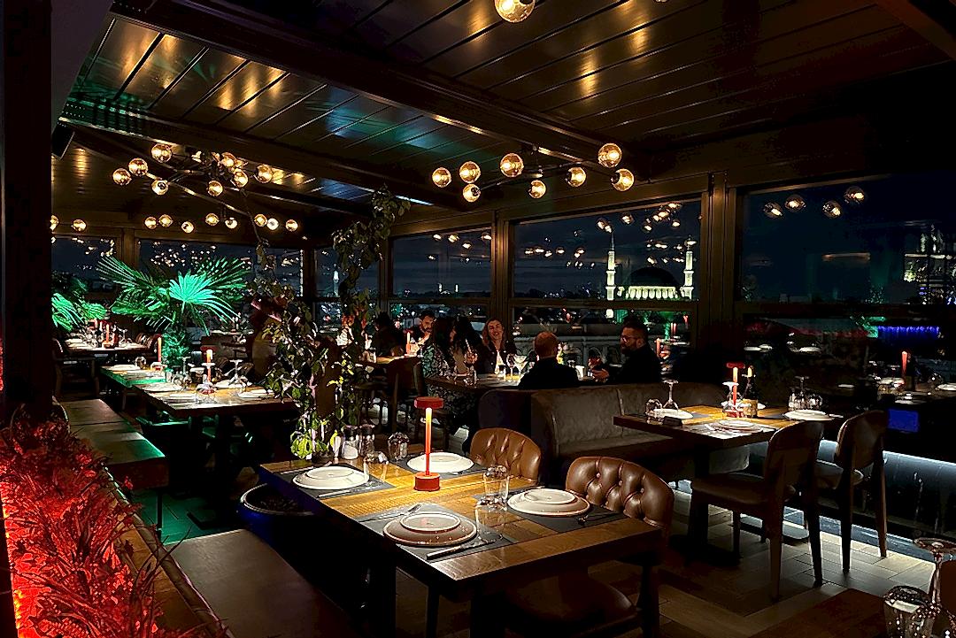 Loti Roof Lounge rooftop restaurant in Sultanahmet