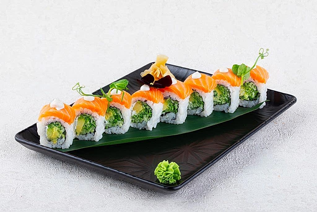 Sushi plate at a LotiPoints restaurant in Bakı Old City