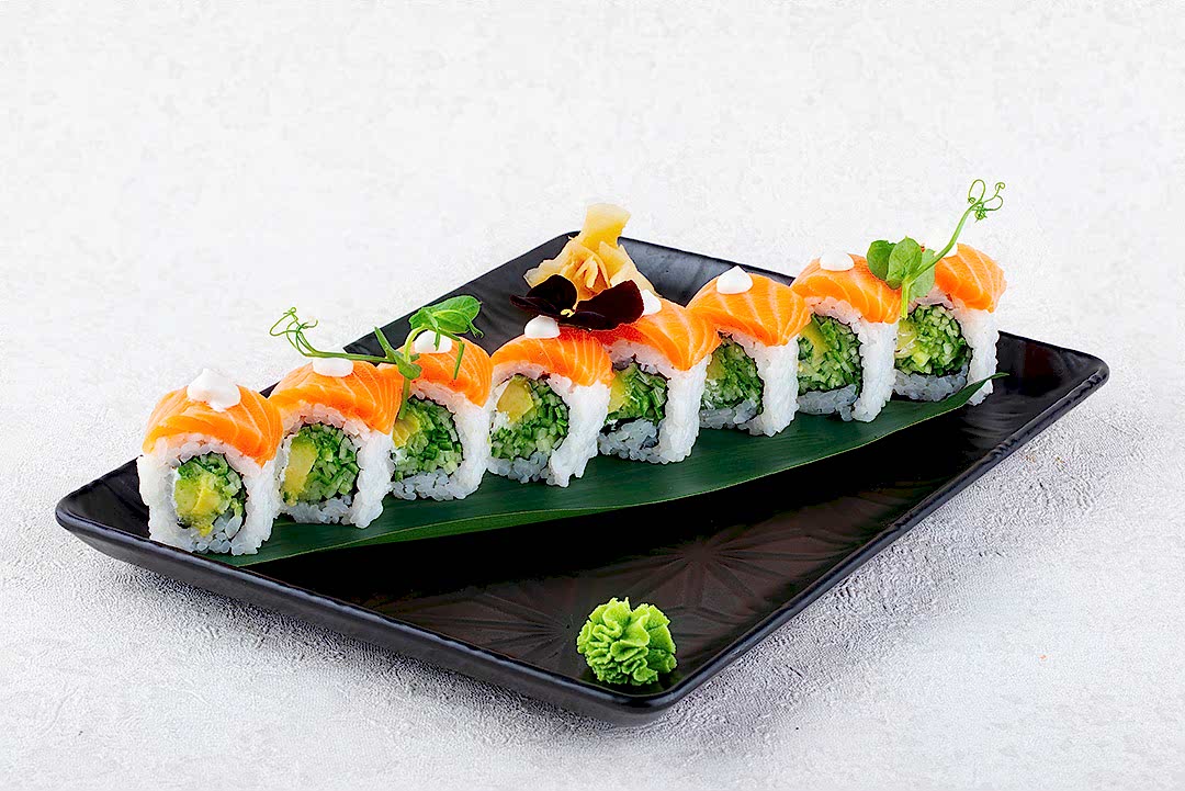 Sushi plate at a LotiPoints restaurant in Bakı Old City